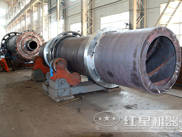 紅星小型優(yōu)質(zhì)河沙烘干機(jī)生產(chǎn)車(chē)間 紅星小型優(yōu)質(zhì)河沙烘干機(jī)生產(chǎn)車(chē)間