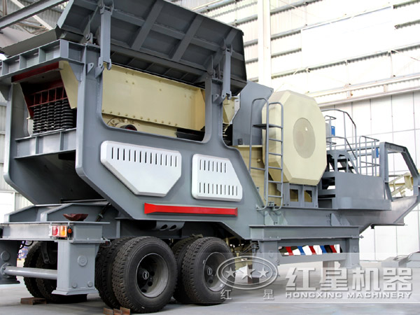 移動粉碎機(jī)