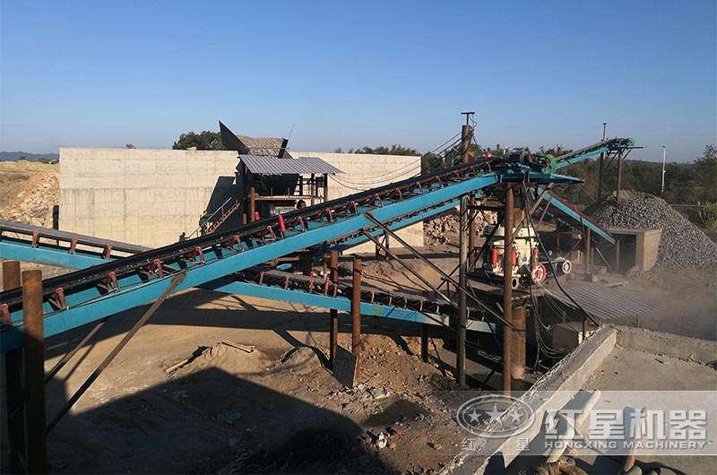 石頭粉碎制砂生產(chǎn)線 石頭粉碎制砂生產(chǎn)線