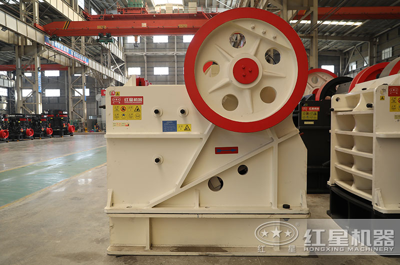 固定式鄂破機(jī) 固定式鄂破機(jī)