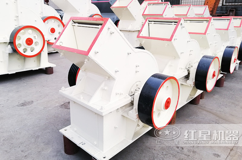 錘式破碎機(jī)現(xiàn)場實(shí)拍圖 錘式破碎機(jī)現(xiàn)場實(shí)拍圖