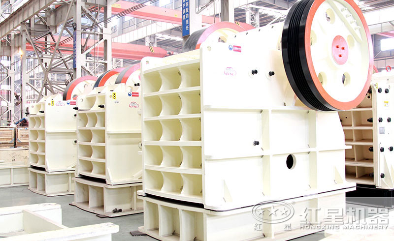 HD德版顎式破碎機(jī) HD德版顎式破碎機(jī)