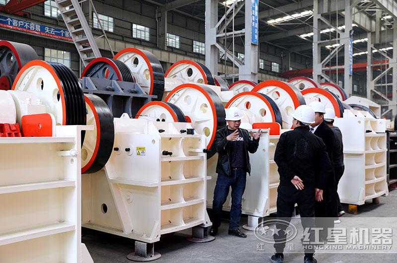 客戶來廠參觀選購機器設(shè)備