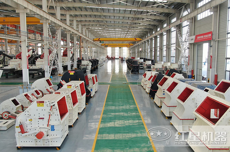 道砟石破碎機(jī)廠區(qū)現(xiàn)貨