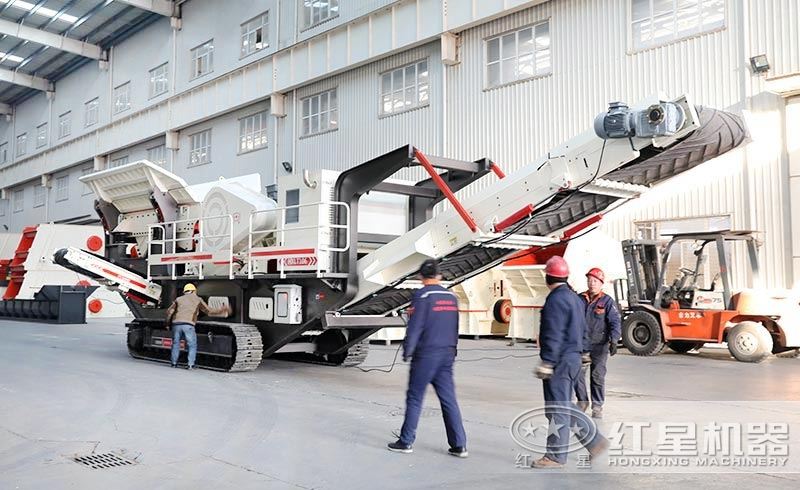 時產(chǎn)100方履帶式石子移動破碎站