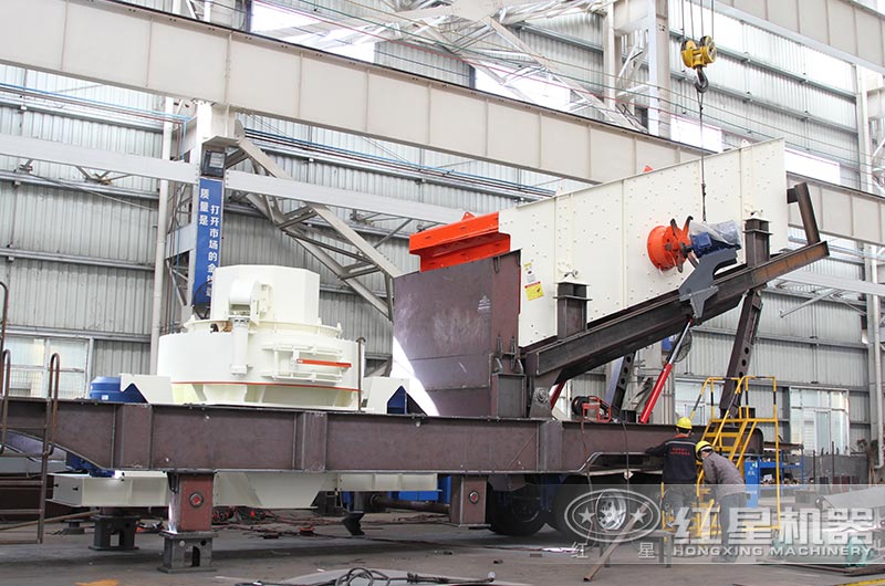 設(shè)備生產(chǎn)車間，配置VSI制砂機(jī)