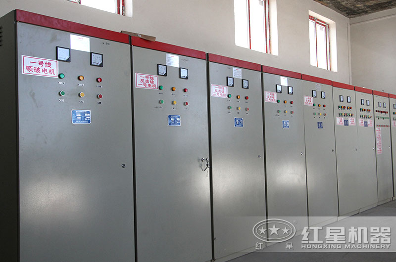 顎式破石機(jī)客戶(hù)操作間——智能操控、一鍵啟停