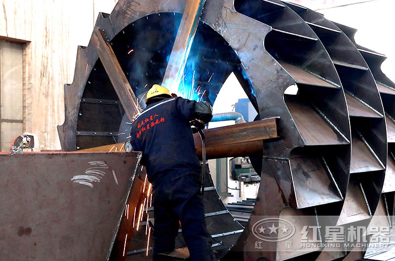 紅星設備生產(chǎn)車間