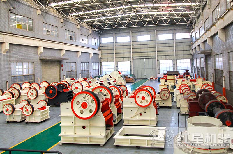 時(shí)產(chǎn)1000噸碎石機(jī)設(shè)備圖片