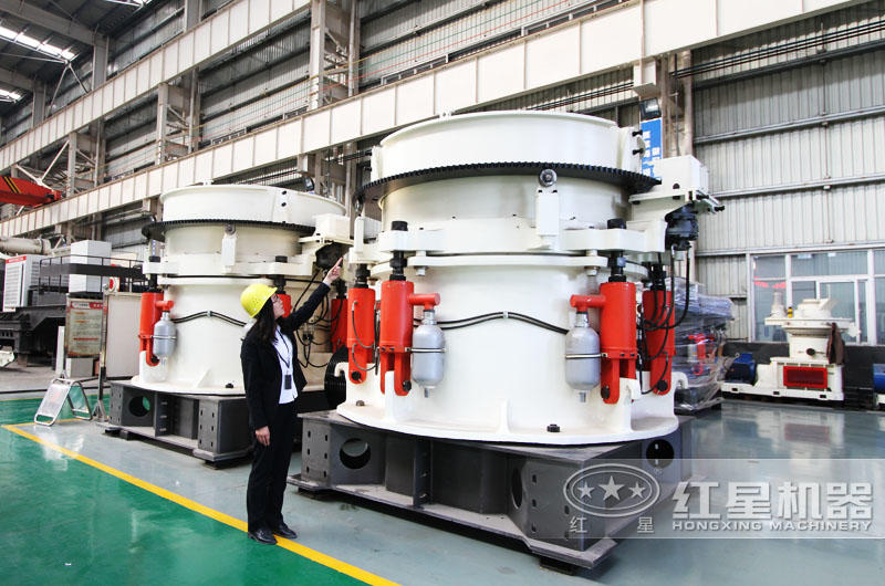 多缸液壓圓錐破碎機(jī)，出料整齊度高