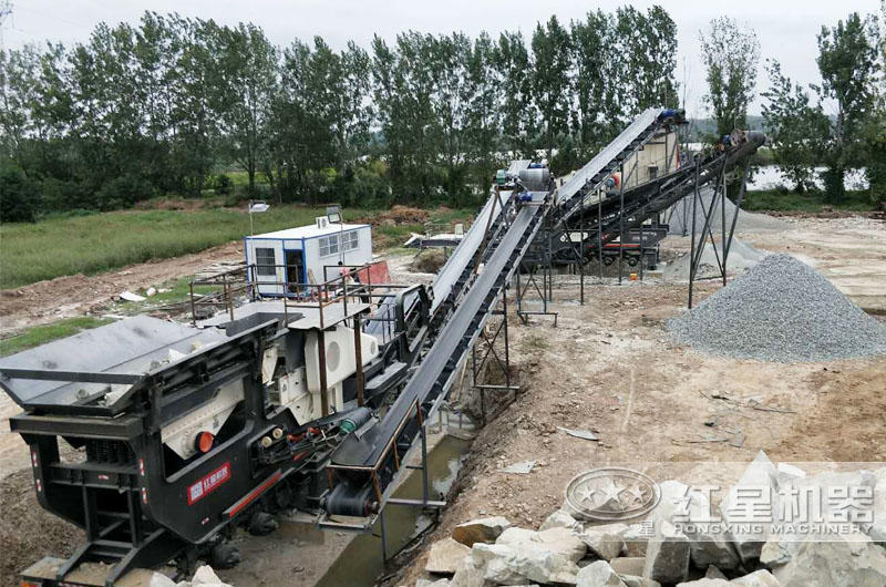 甘肅天水移動鄂式碎石機(jī)現(xiàn)場圖