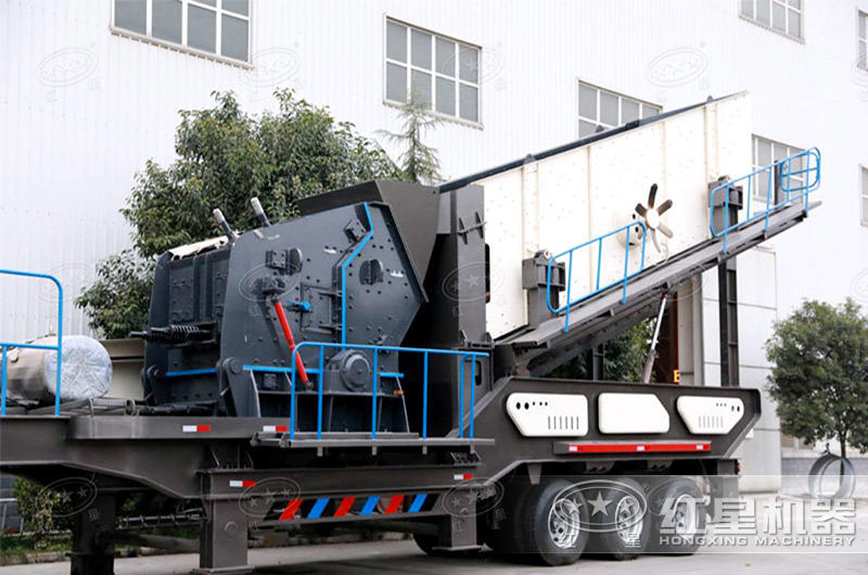 反擊式移動(dòng)破碎機(jī)靈活方便、隨用隨動(dòng)