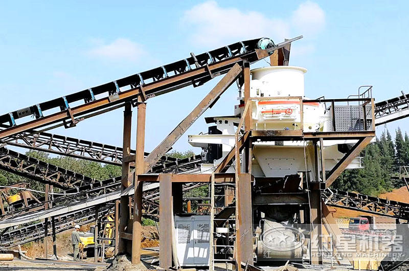 每小時200噸制砂機(jī)現(xiàn)場應(yīng)用圖片