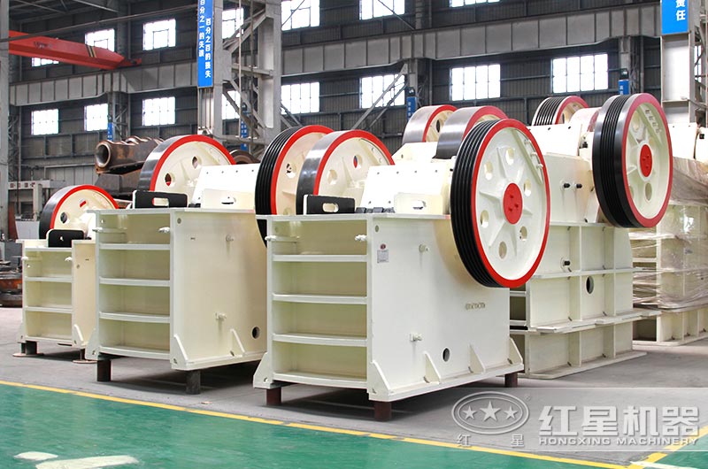 顎式破碎機多種型號、大小任你選擇