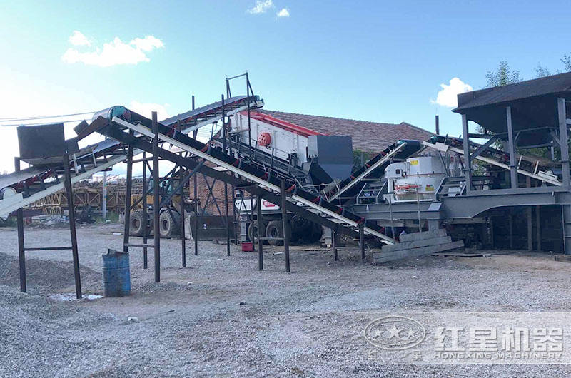 移動(dòng)治沙機(jī)生產(chǎn)現(xiàn)場(chǎng)圖