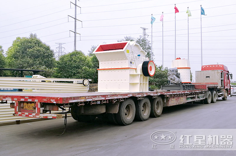 時(shí)產(chǎn)40噸小型制砂機(jī)_細(xì)碎制砂機(jī)發(fā)貨現(xiàn)場(chǎng)圖 時(shí)產(chǎn)40噸小型制砂機(jī)_細(xì)碎制砂機(jī)發(fā)貨現(xiàn)場(chǎng)圖