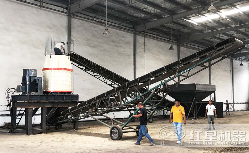 復(fù)合制砂機現(xiàn)場