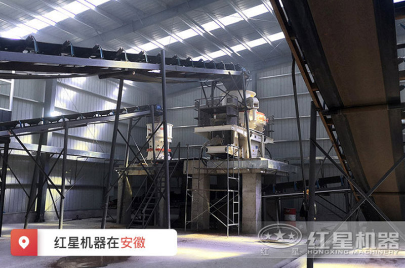 制砂生產(chǎn)現(xiàn)場 制砂生產(chǎn)現(xiàn)場